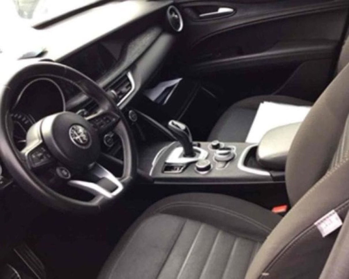 Alfa Romeo Stelvio Stelvio 2.2 Turbodiesel 190 CV AT8 Q4 Super Business (5)