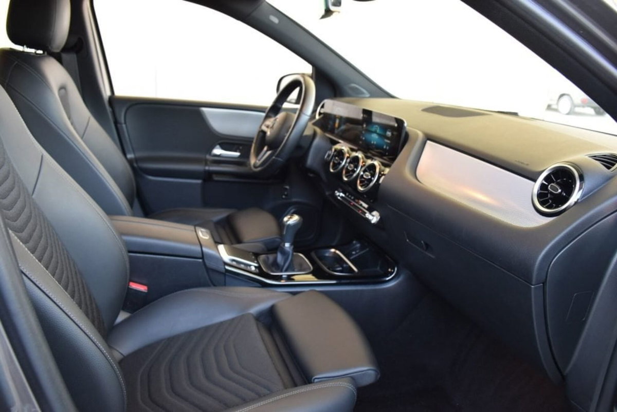 Mercedes-Benz Classe B 160 d Executive (15)