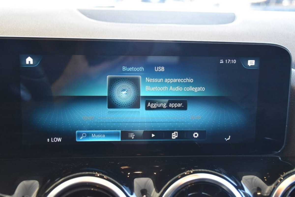 Mercedes-Benz Classe B 160 d Executive (8)