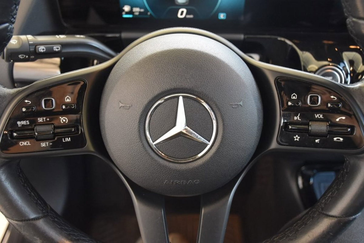 Mercedes-Benz Classe B 160 d Executive (9)