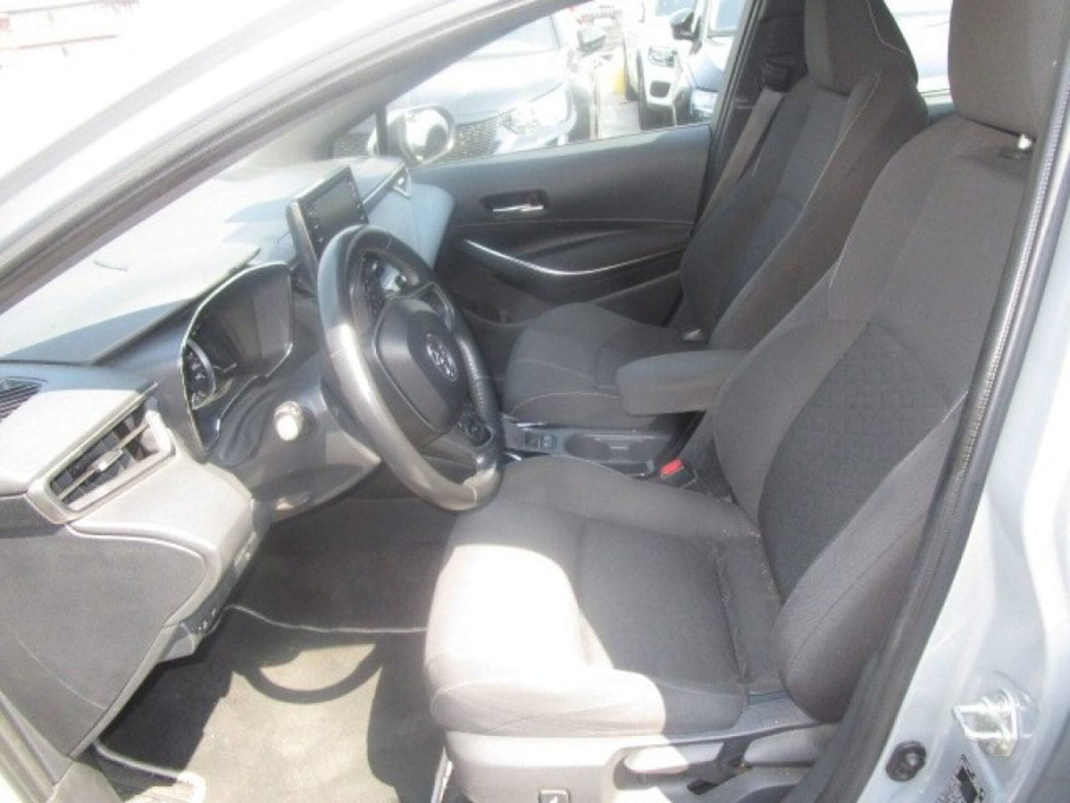 Toyota Corolla Touring Sports 1.8 Hybrid Business (5)