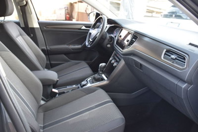 Volkswagen T-Roc 2.0 TDI SCR 150 CV DSG 4MOTION Style BlueMot. Tech. (16)