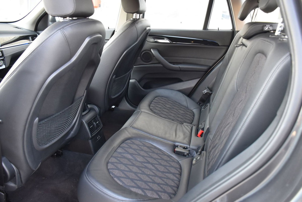 BMW X1 sDrive16d xLine Plus (15)