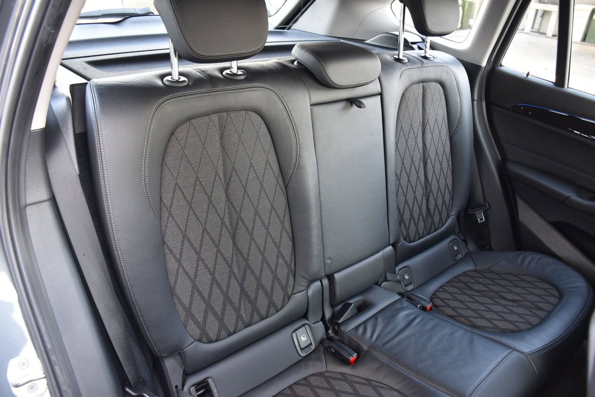 BMW X1 sDrive16d xLine Plus (19)