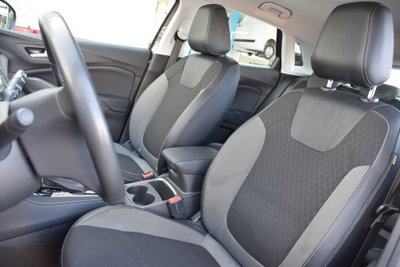 Opel Grandland 1.5 diesel Ecotec aut. Business Elegance (17)