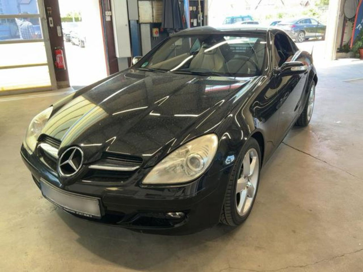 Mercedes-Benz SLK 350 V6 Edition1