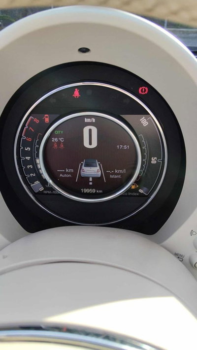 Fiat 500 Cabrio 1.0 Hybrid Dolcevita (10)