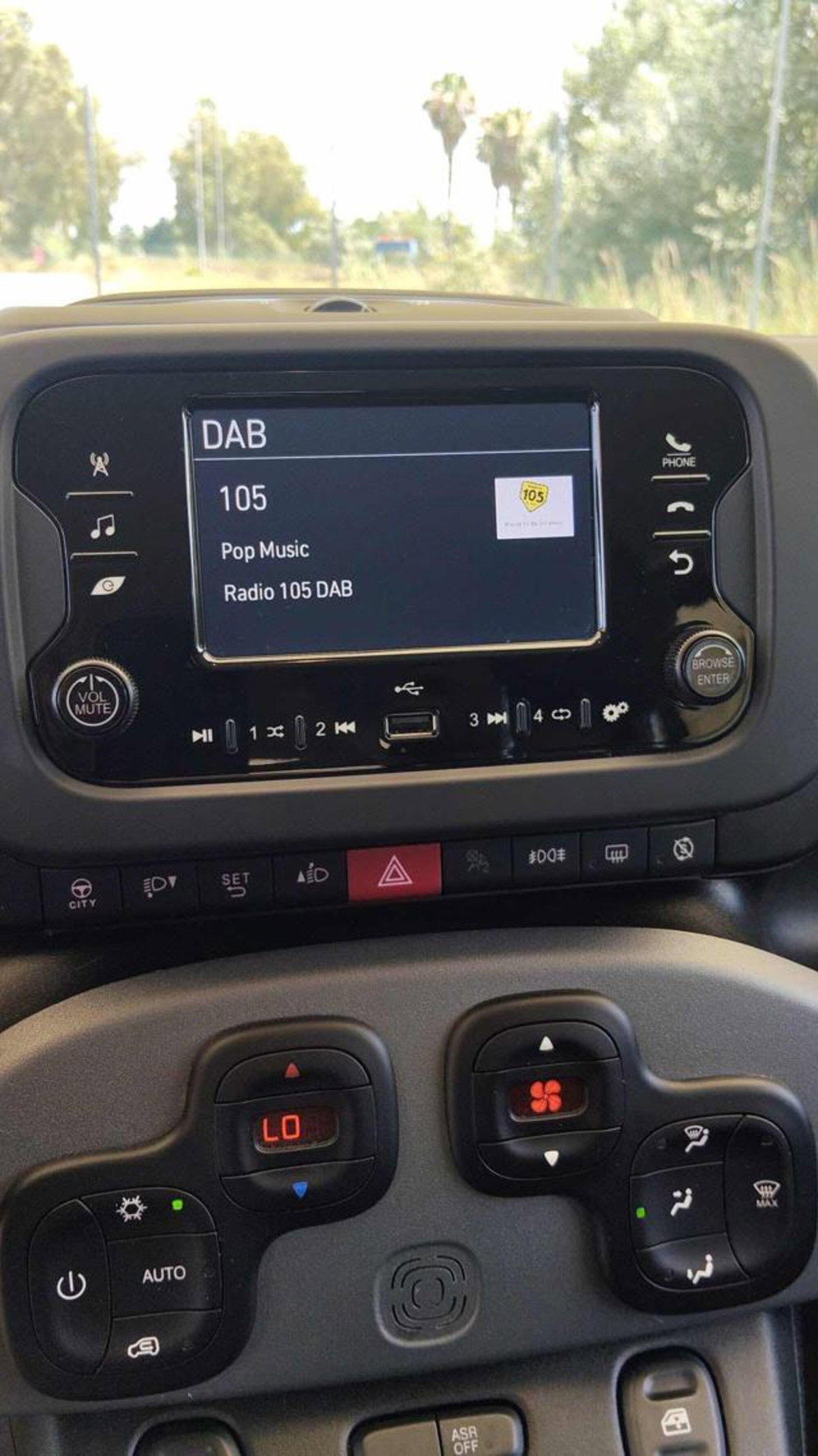 Fiat Panda 1.0 firefly hybrid s&s 70cv 5p.ti (9)