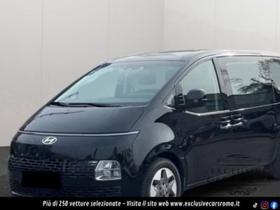 Hyundai Staria 1.6 hev 2wd auto usata