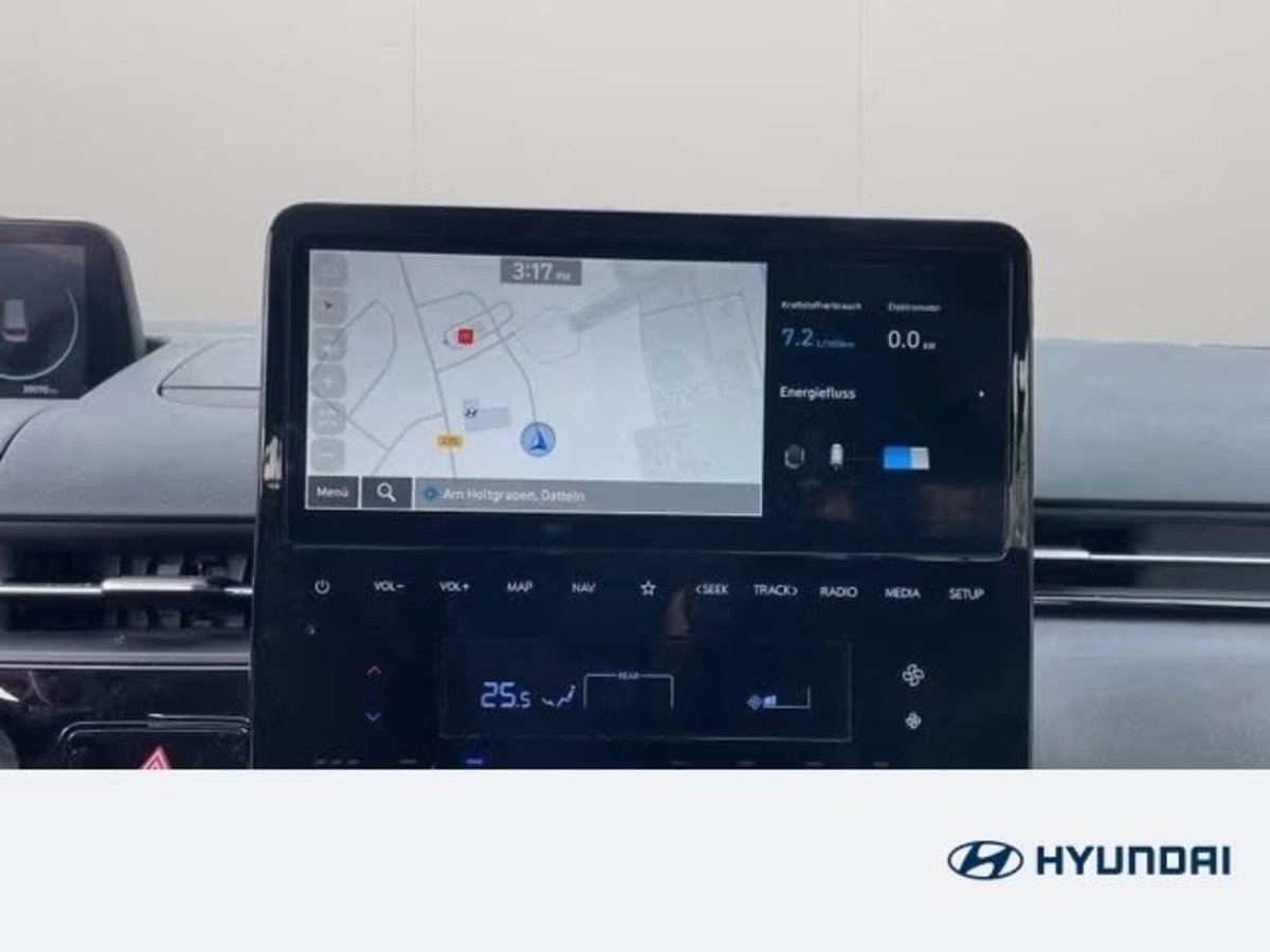 Hyundai Staria 1.6 hev 2wd auto (14)