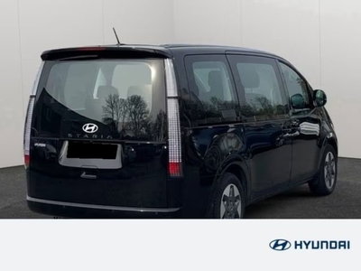 Hyundai Staria 1.6 hev 2wd auto (5)
