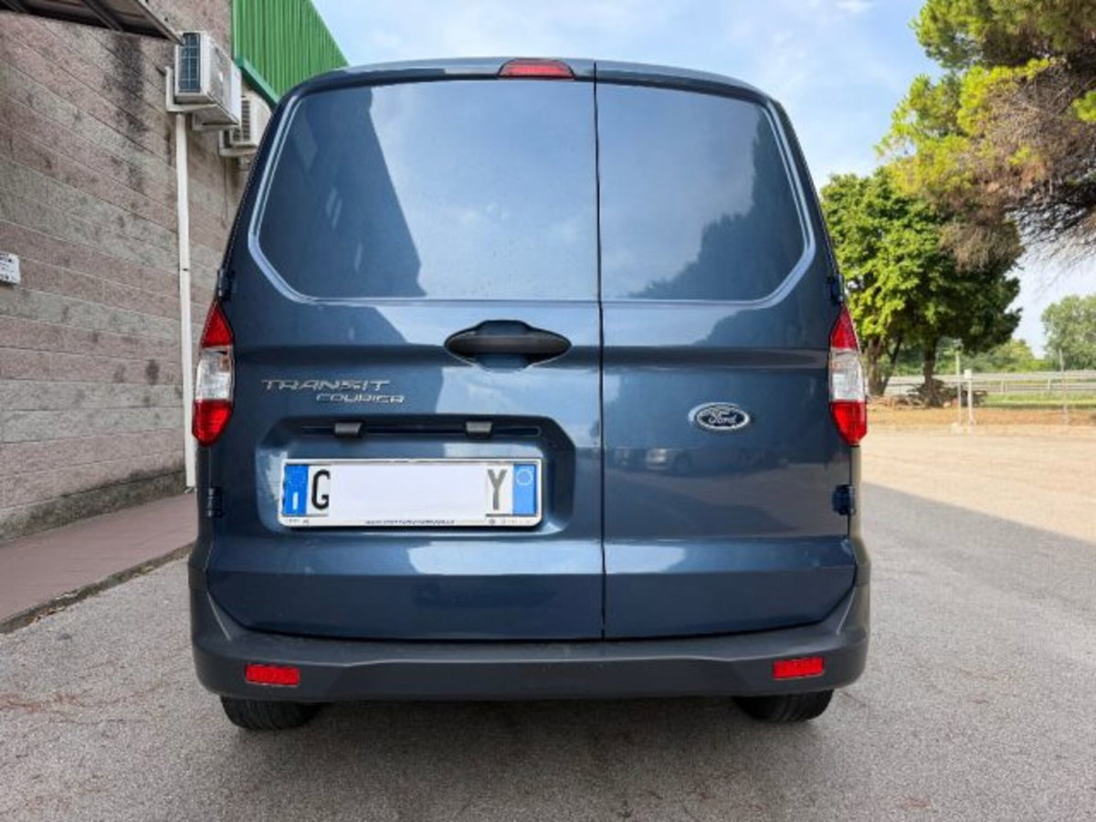 Ford Transit Courier 1.0 EcoBoost 100CV  Trend (4)