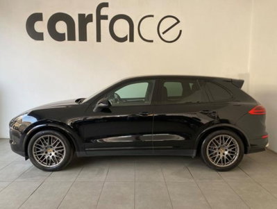 Porsche Cayenne 3.0 Diesel Platinum Edition (6)