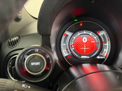 Abarth 695 695 1.4 Turbo T-Jet 180 CV 70° (14)