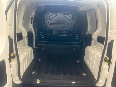 Fiat Fiorino Furgone cargo 1.3 mjt 95cv SX (9)