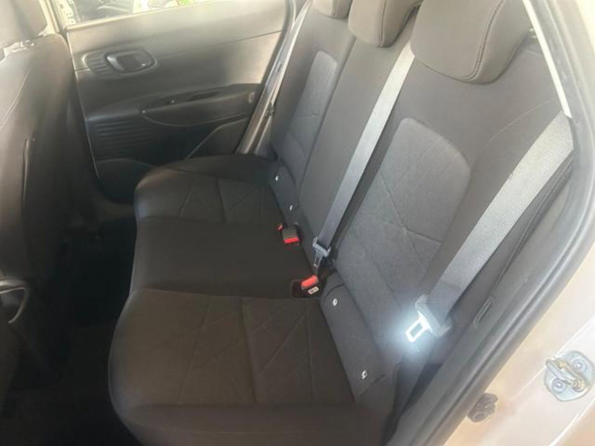 Hyundai Bayon 1.2 mpi Xline (6)