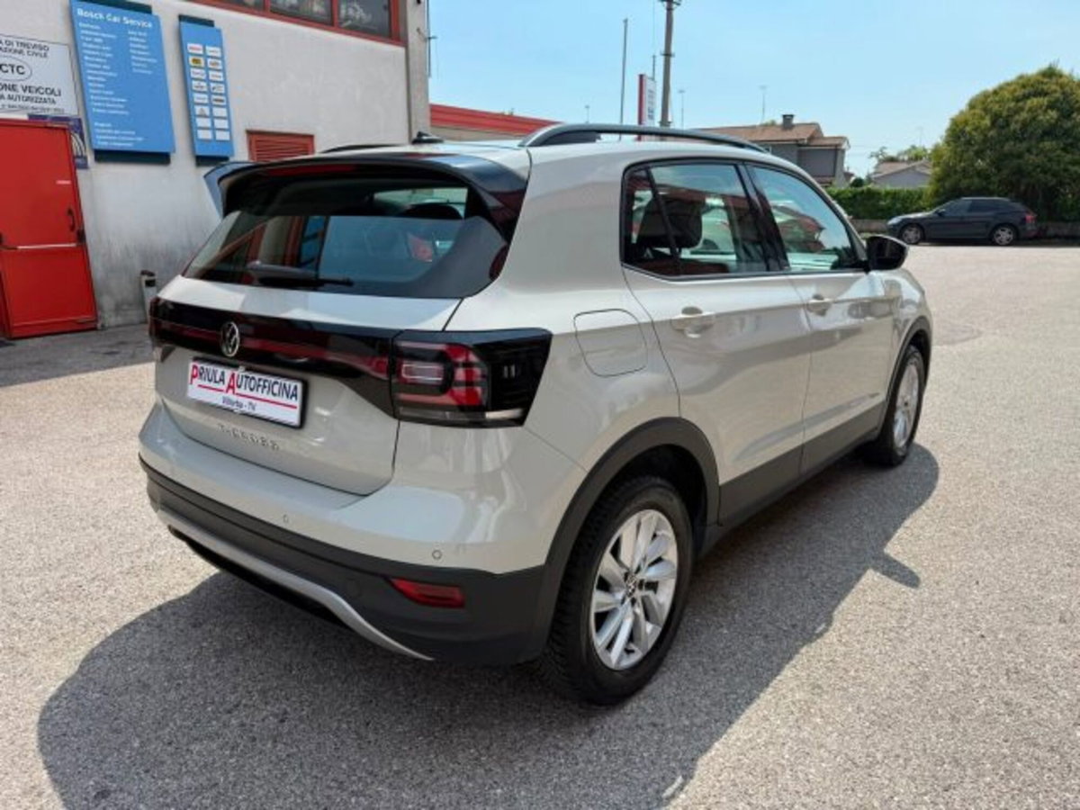 Volkswagen T-Cross 1.0 TSI Style BMT (4)