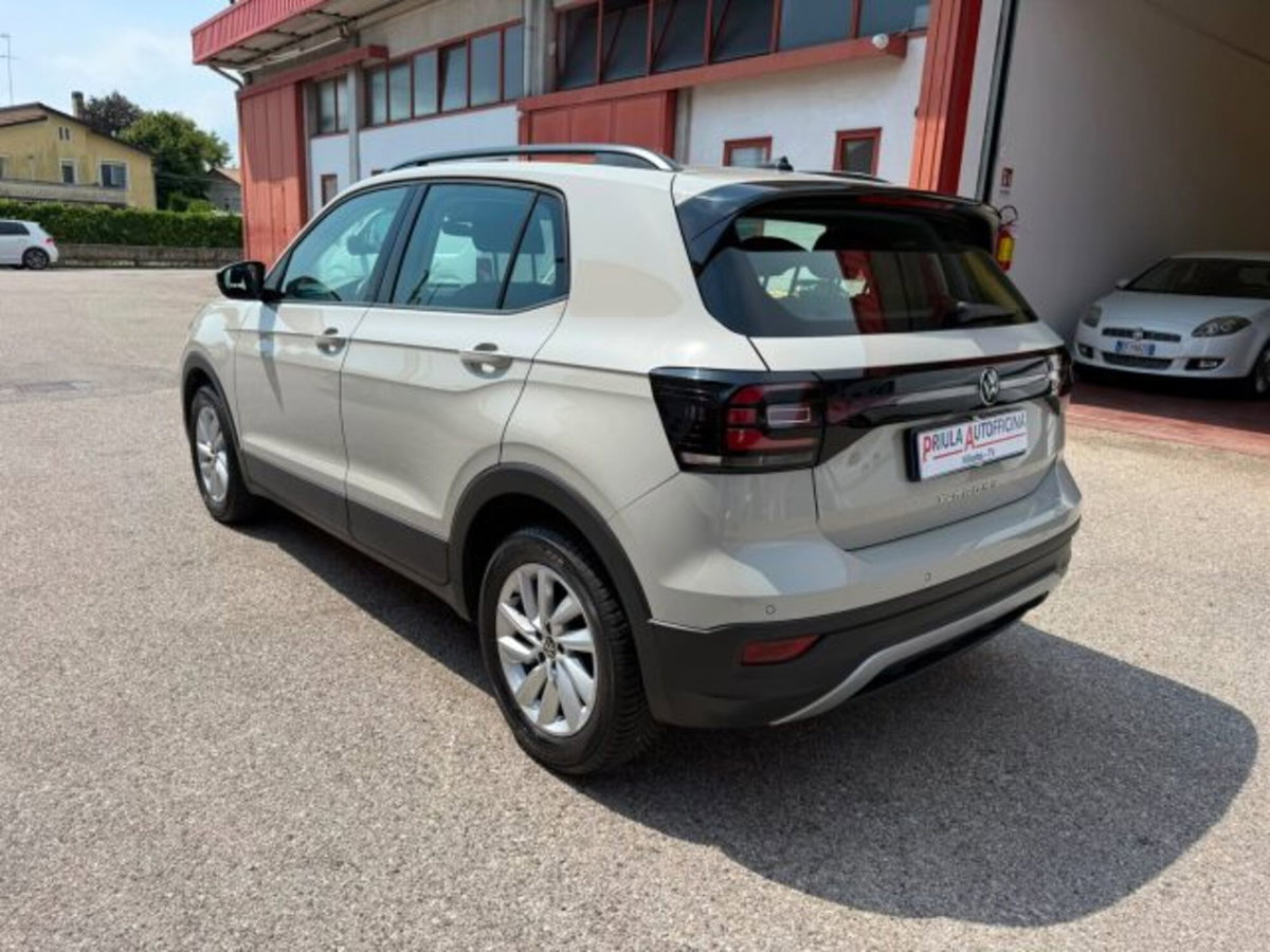 Volkswagen T-Cross 1.0 TSI Style BMT (5)
