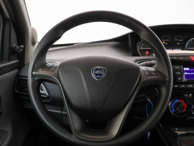 Lancia Ypsilon 1.0 FireFly 5 porte S&S Hybrid Ecochic Silver (14)