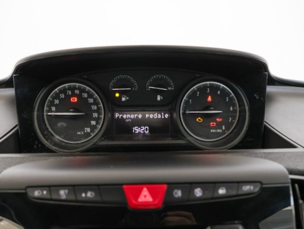 Lancia Ypsilon 1.0 FireFly 5 porte S&S Hybrid Ecochic Silver (15)