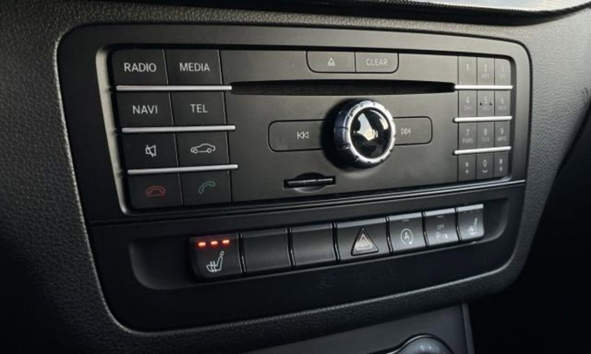 Mercedes-Benz Classe B 180 d Executive (11)
