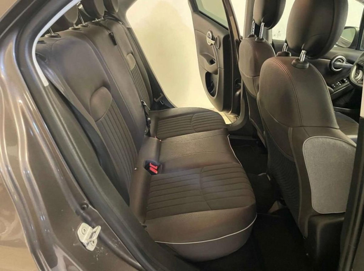 Fiat 500X 1.6 MultiJet 120 CV Lounge (19)