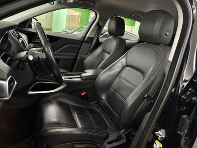 Jaguar F-Pace 2.0 D 180 CV AWD aut. Portfolio (11)