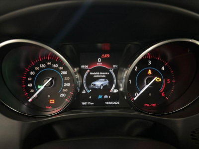 Jaguar F-Pace 2.0 D 180 CV AWD aut. Portfolio (17)