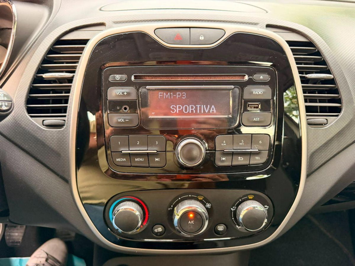 Renault Captur 1.5 dCi 8V 90 CV Start&Stop Life (19)