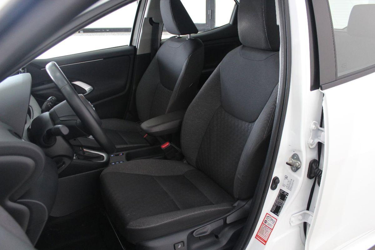 Toyota Yaris Cross 1.5 Hybrid 5p. E-CVT Active (12)