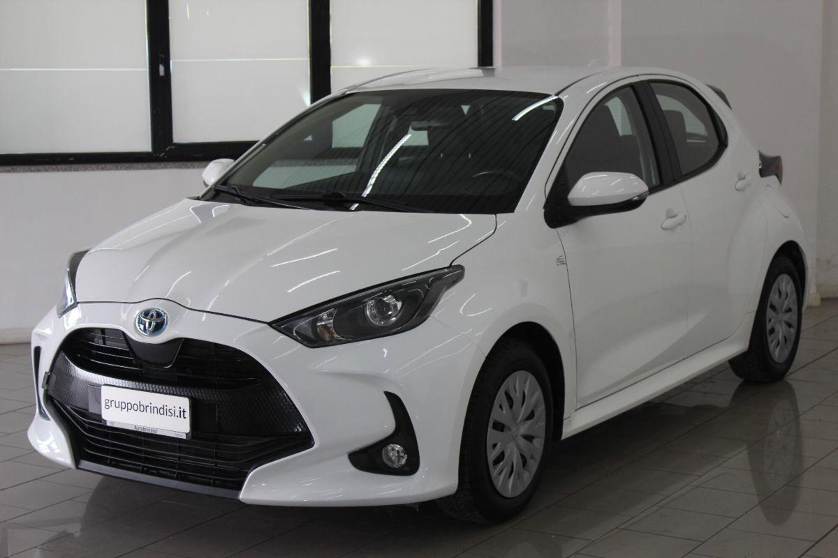 Toyota Yaris Cross 1.5 Hybrid 5p. E-CVT Active (3)
