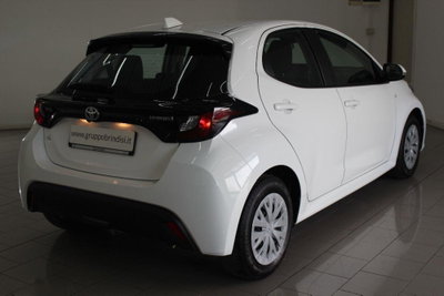 Toyota Yaris Cross 1.5 Hybrid 5p. E-CVT Active (4)
