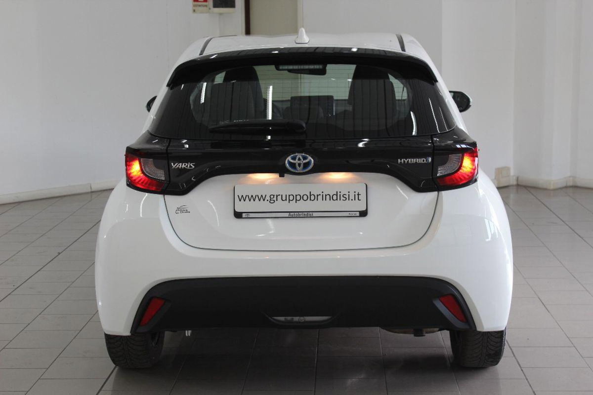 Toyota Yaris Cross 1.5 Hybrid 5p. E-CVT Active (5)