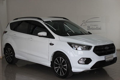 Ford Kuga 2.0 TDCI 120 CV S&S 2WD Powershift ST-Line usata