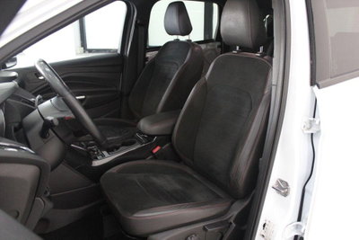 Ford Kuga 2.0 TDCI 120 CV S&S 2WD Powershift ST-Line (12)