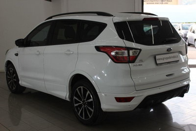 Ford Kuga 2.0 TDCI 120 CV S&S 2WD Powershift ST-Line (6)