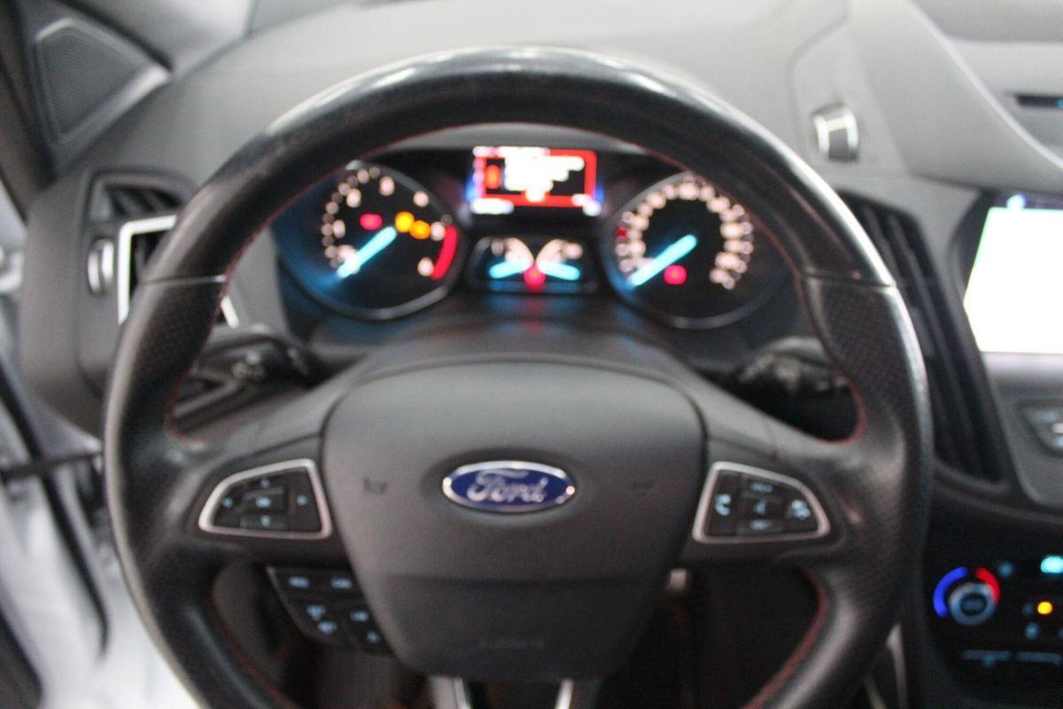 Ford Kuga 2.0 TDCI 120 CV S&S 2WD Powershift ST-Line (8)