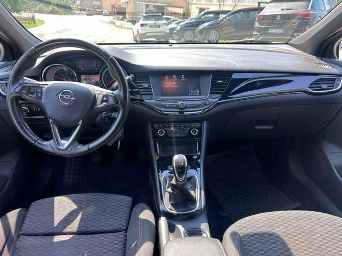 Opel Astra 1.6 CDTi 136CV Start&Stop 5 porte OPC Line (6)