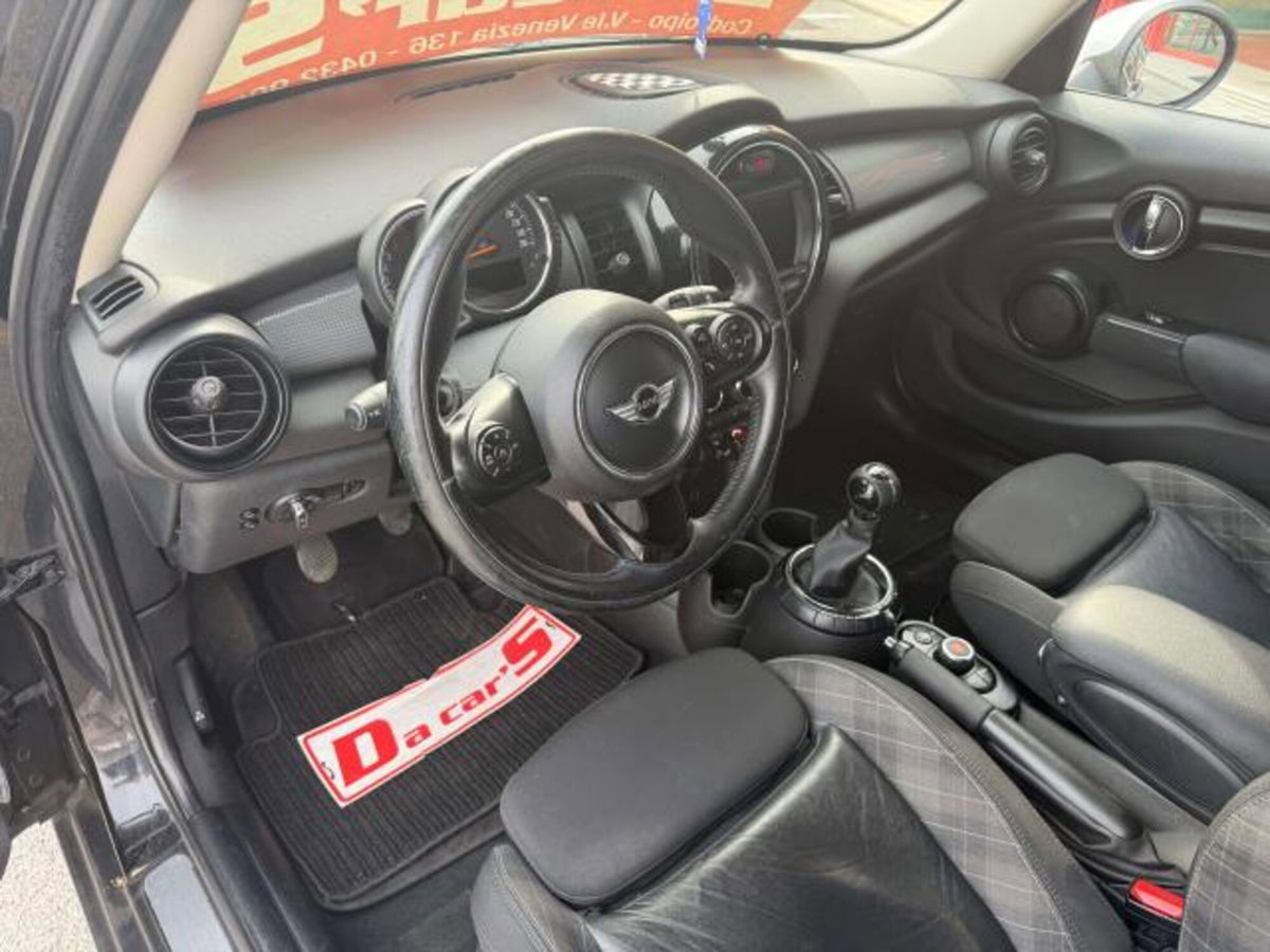 MINI Mini Clubman 1.5 One D Business Clubman (12)