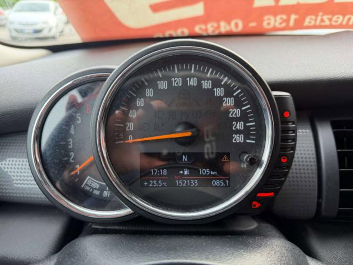 MINI Mini Clubman 1.5 One D Business Clubman (14)