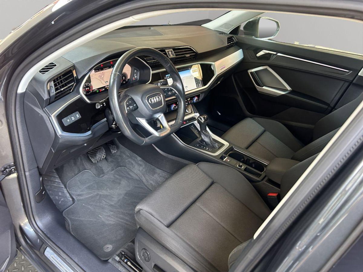 Audi Q3 Sportback 35 TDI S line edition (10)