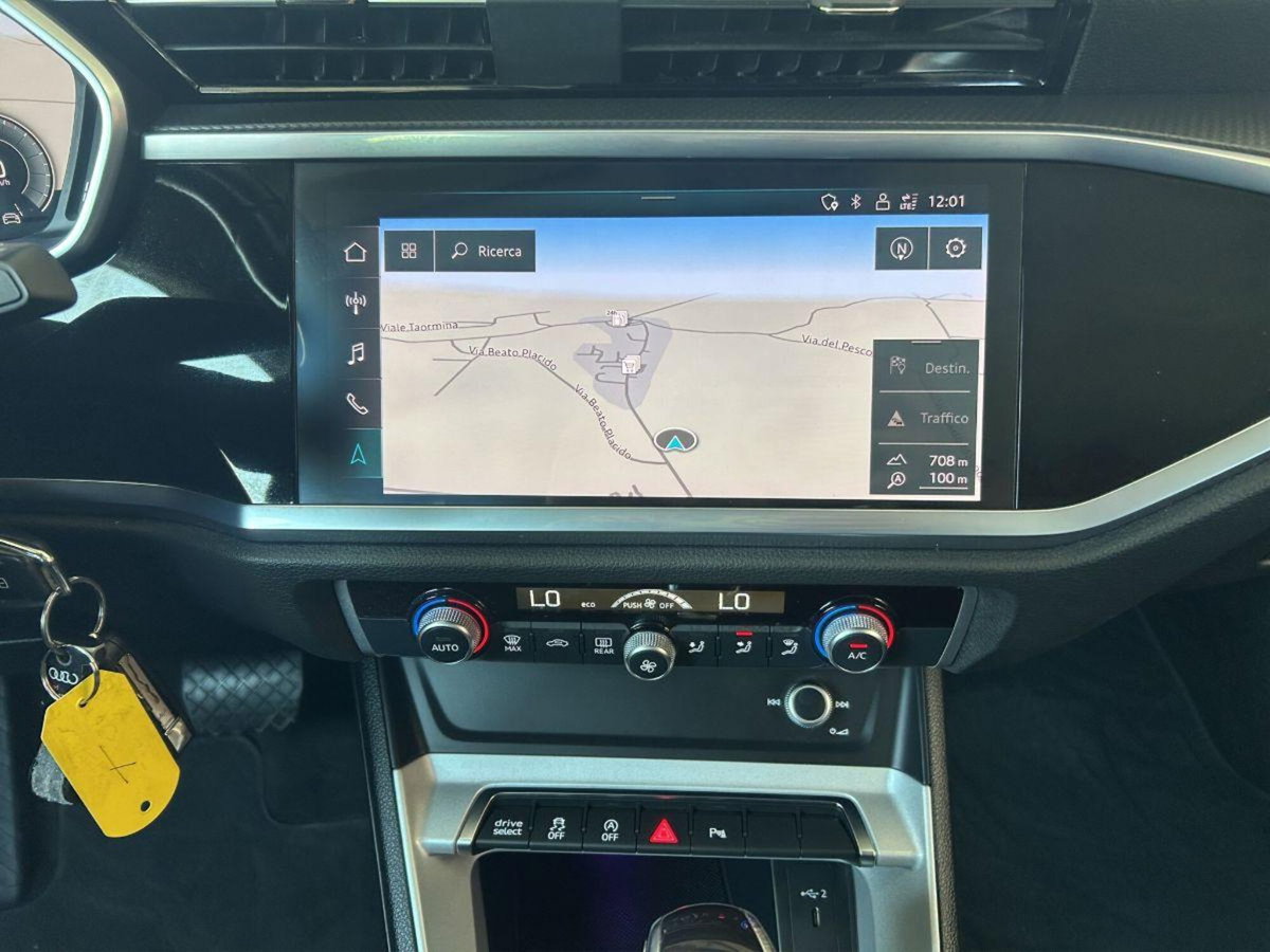 Audi Q3 Sportback 35 TDI S line edition (15)