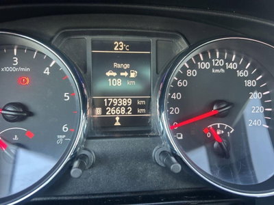 Nissan Qashqai 1.5 dCi DPF 360 (19)
