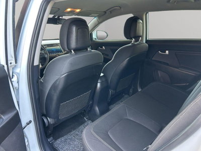 Kia Sportage 1.7 CRDI VGT 2WD Cool (13)