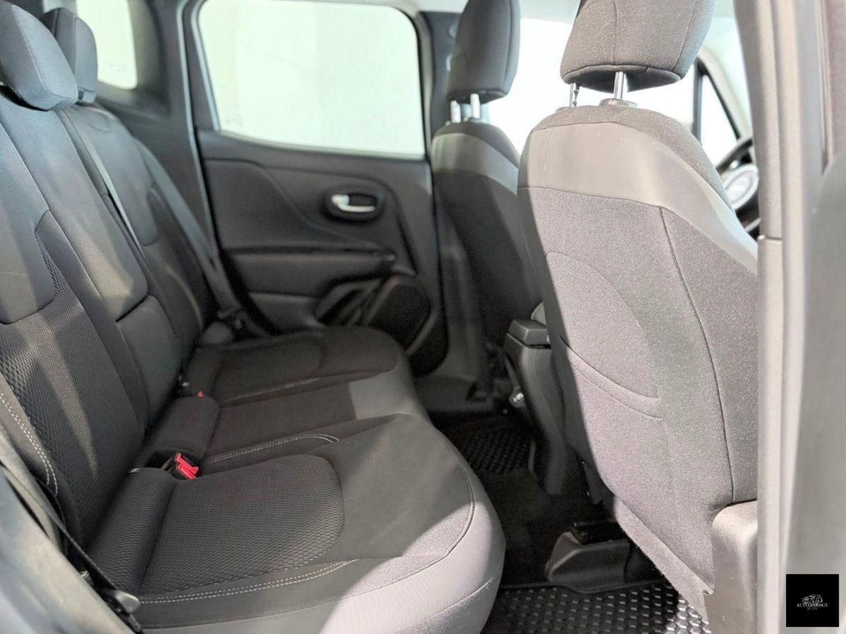 Jeep Renegade 1.6 Mjt 130 CV S (14)