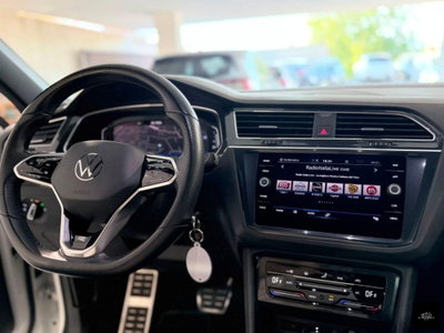Volkswagen Tiguan 2.0 BiTDI SCR DSG 4MOTION Executive R-Line BMT (11)