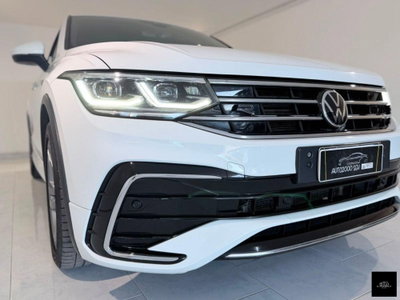 Volkswagen Tiguan 2.0 BiTDI SCR DSG 4MOTION Executive R-Line BMT (3)