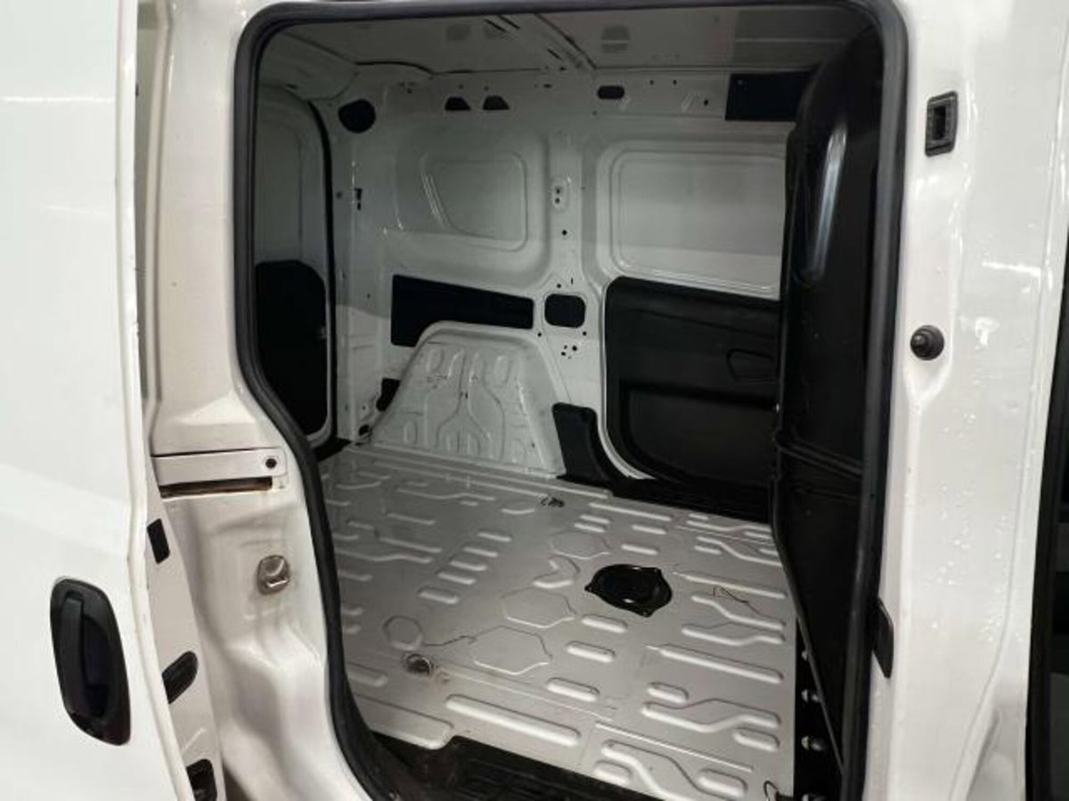 Fiat Doblò Furgone cargo maxi 1.6 mjt 105cv LH1 Business S&S (10)