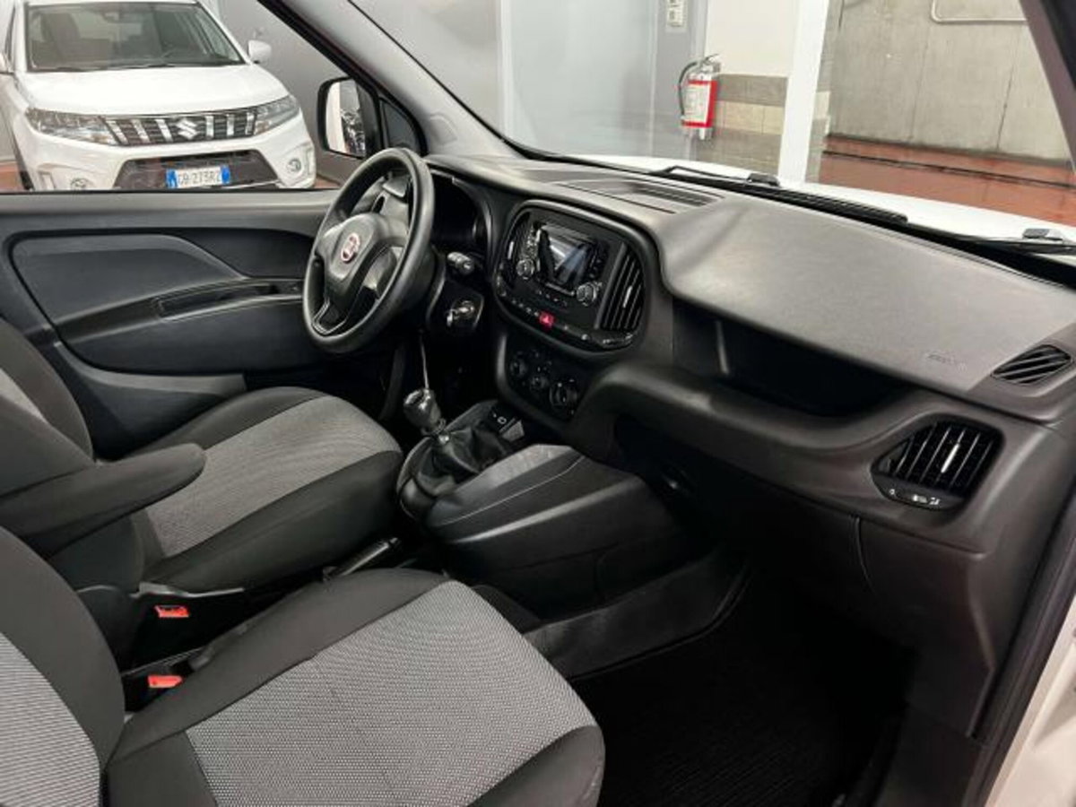 Fiat Doblò Furgone cargo maxi 1.6 mjt 105cv LH1 Business S&S (5)
