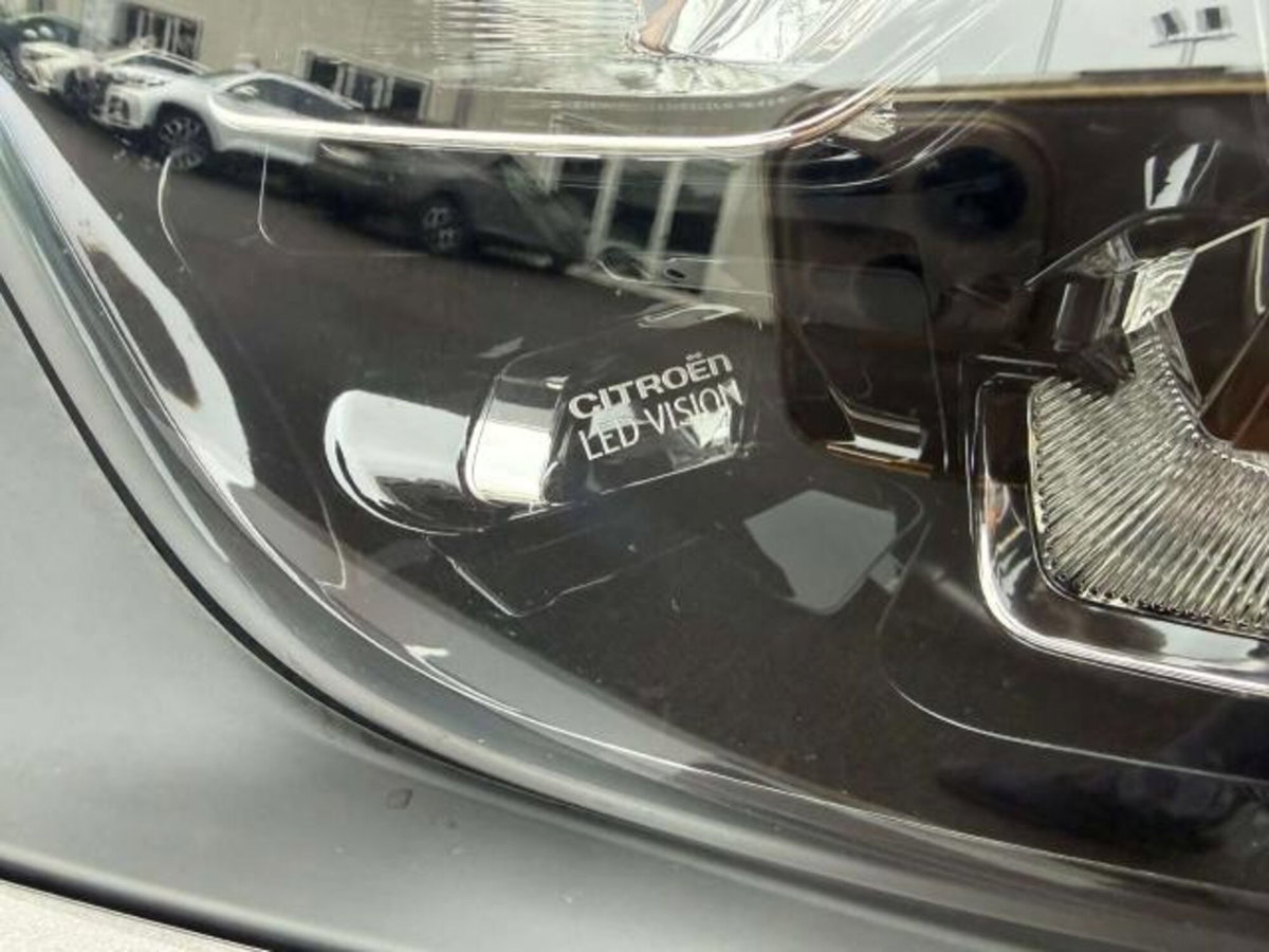 Citroen C3 BlueHDi 100 S&S C-Series (11)